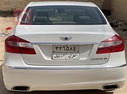 هیوندای جێنسس
